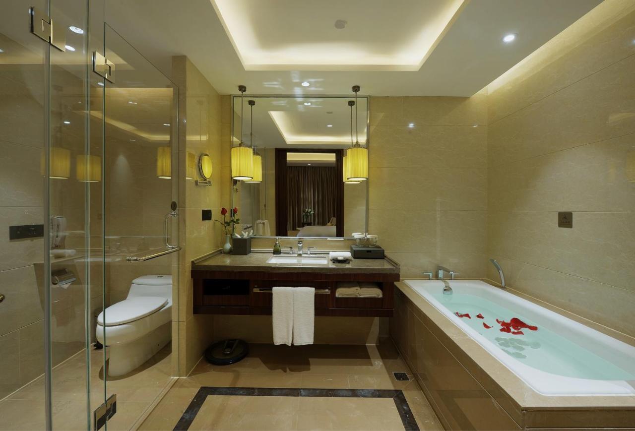 Hangzhou Capital Star Hotel Exterior photo